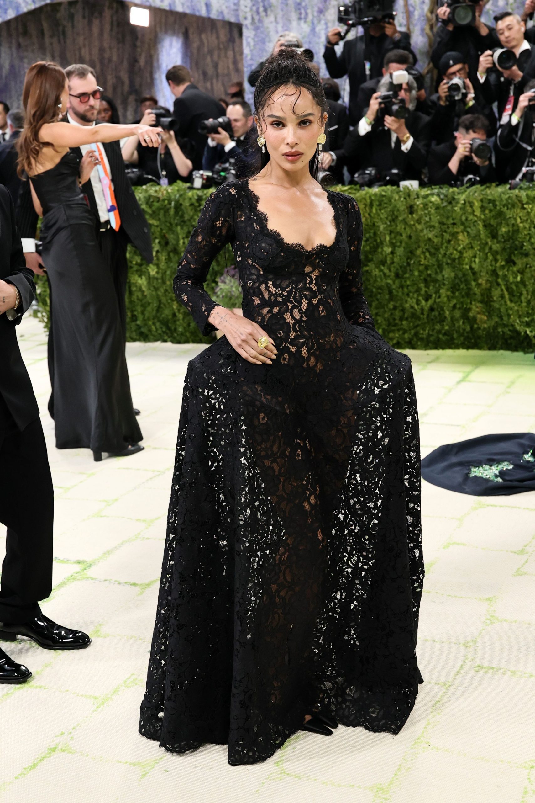 Zoë Kravitz Wears the Year’s Hottest Bridal Trend to the 2026 Met Gala