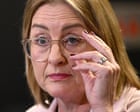 Australia news live: Jacinta Allan loses majority caucus support after meeting of state Labor factions; national AusAlert test to blare siren