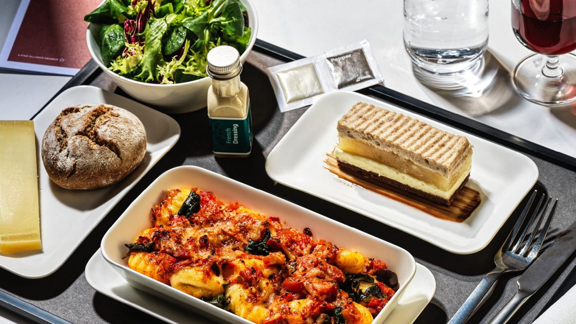 5 Things Passengers Don’t Know About Premium Economy Dining In 2026